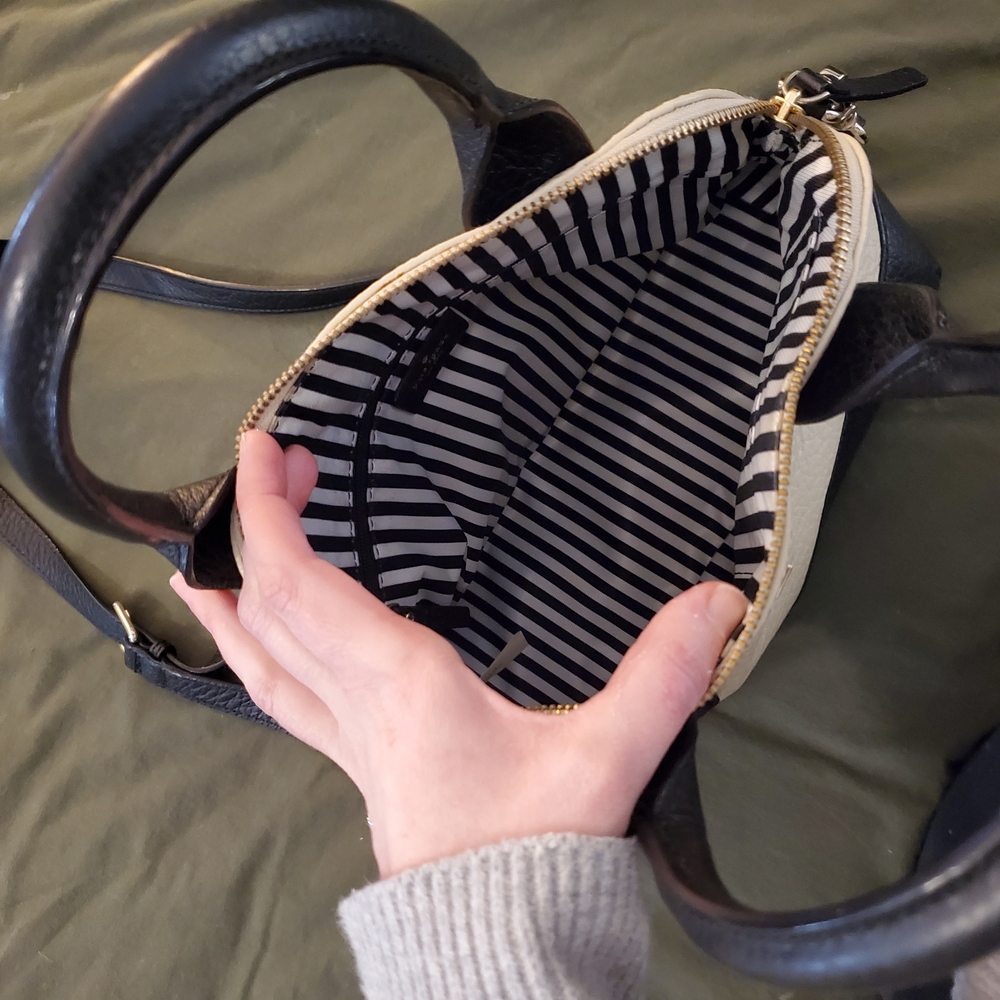 Kate Spade Pebbled Leather Black & Cream Medium Crossbody Bag - Picture 11 of 11